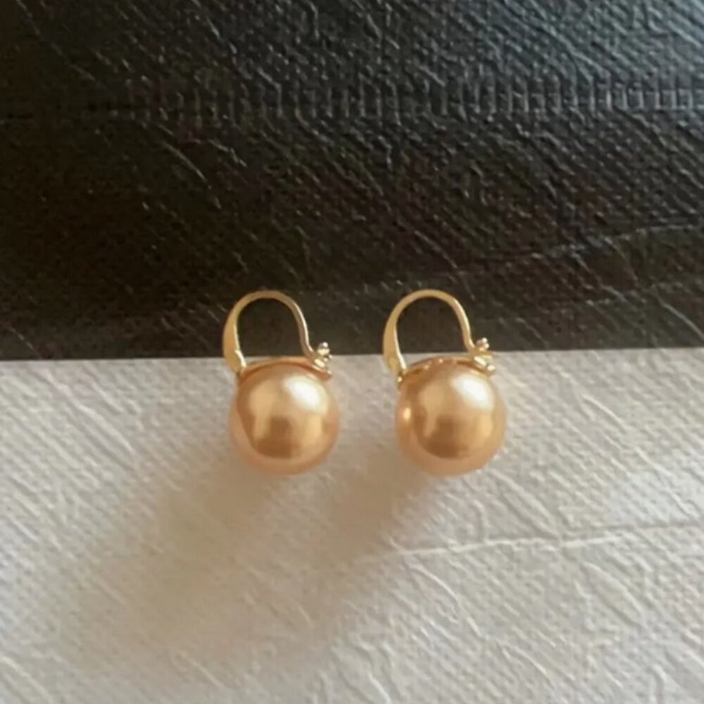 NWT Earrings Faux Pearl Drop Elegant Bohemian Chic Nickel Free Copper Posts